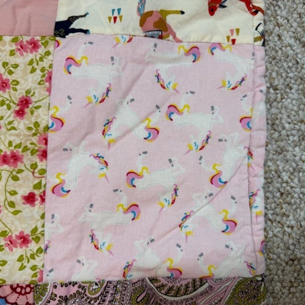 Homemade wheelchair/baby/wallhanging  36x36 Girl Patchwork Quilt - Picture 8 of 12